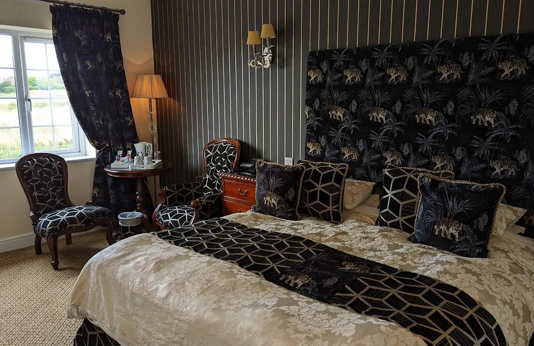 Hempstead House Hotel & Restaurant-1